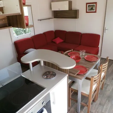Campsite Mobil'home 4*
